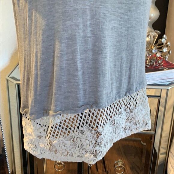 Xhilaration Grey Tee with lace detail | size XS - Picture 4 of 8